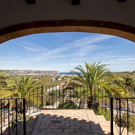 Ayora Villa
